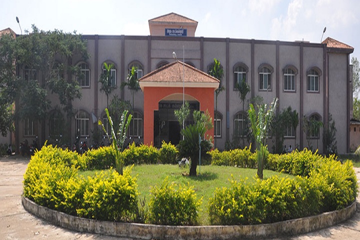 https://cache.careers360.mobi/media/colleges/social-media/media-gallery/15402/2020/12/1/Campus view of Government Law College Chengalpattu_Campus-view.jpg